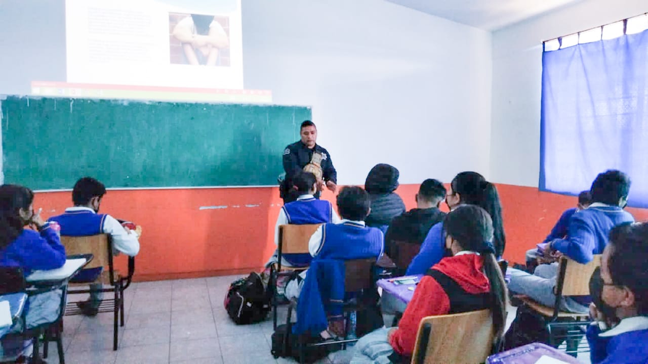 Imparte la Dirección de Seguridad Municipal de Apetatitlán pláticas en escuelas para prevenir el bullying